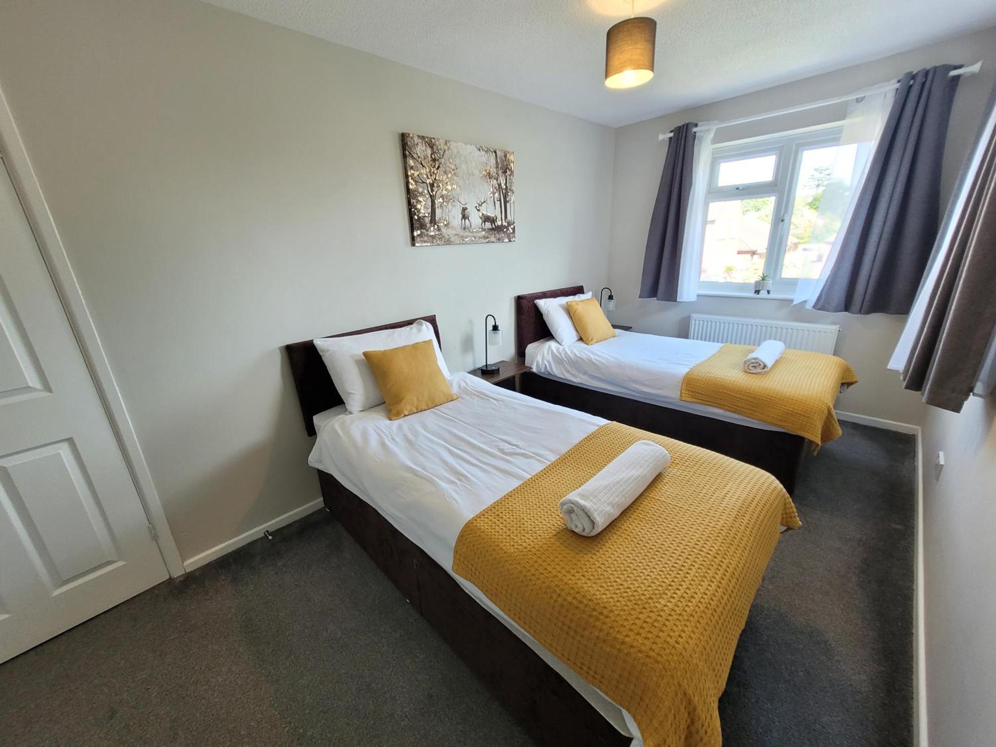 President Road- A Spacious And Homely Four Bed House By Catchpole