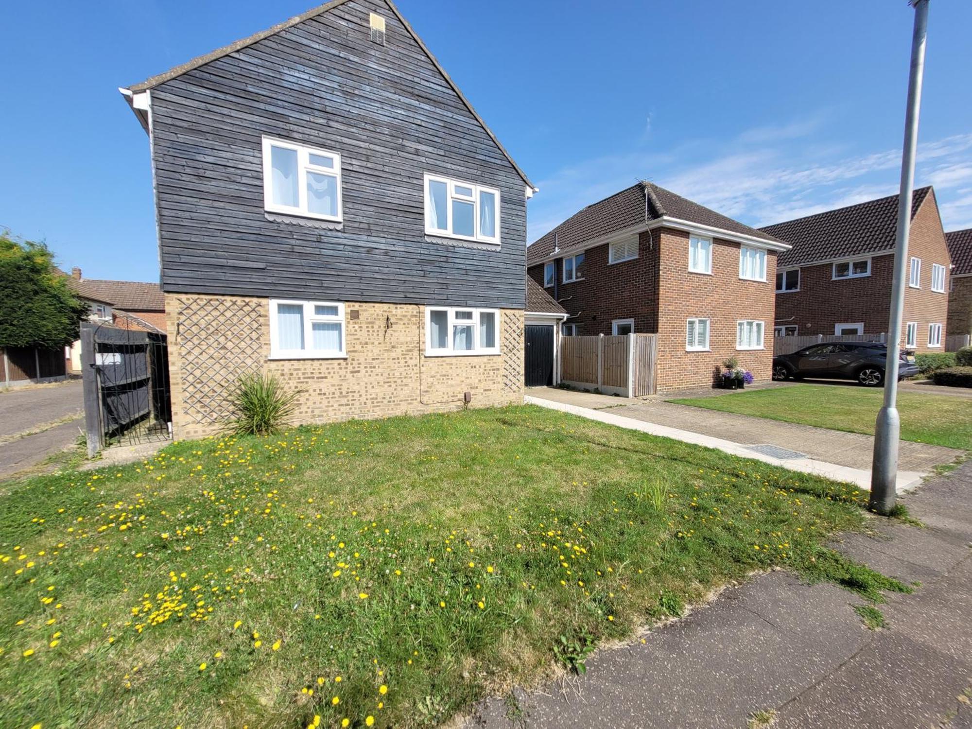 President Road- A Spacious And Homely Four Bed House By Catchpole * Lexden