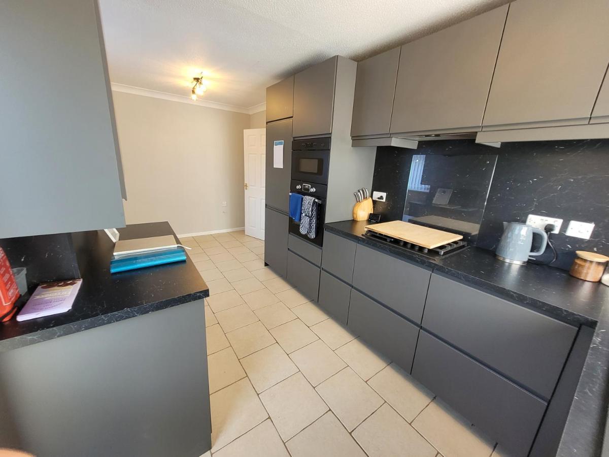President Road- A Spacious And Homely Four Bed House By Catchpole Holiday home